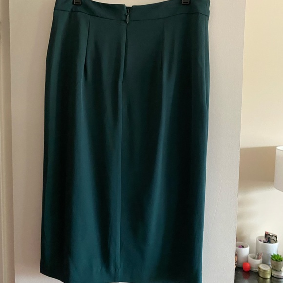 Eva Mendes Hunter Green Faux Wrap Skirt (NWT) - Picture 6 of 12